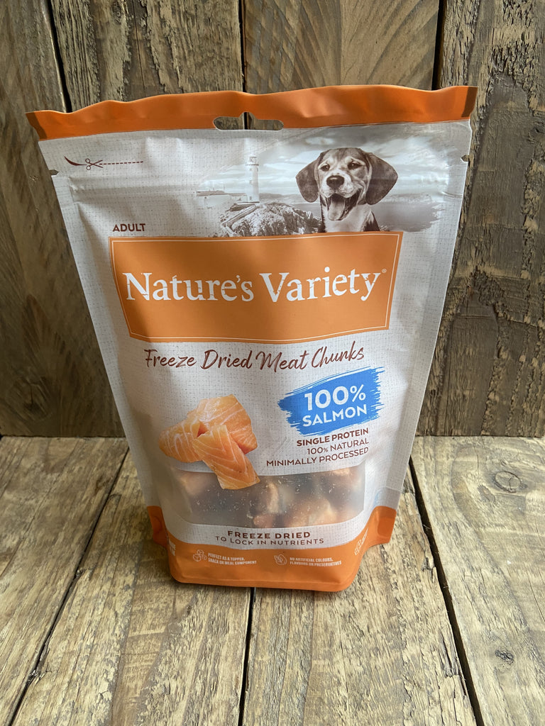 Dog food with freeze dried meat top
